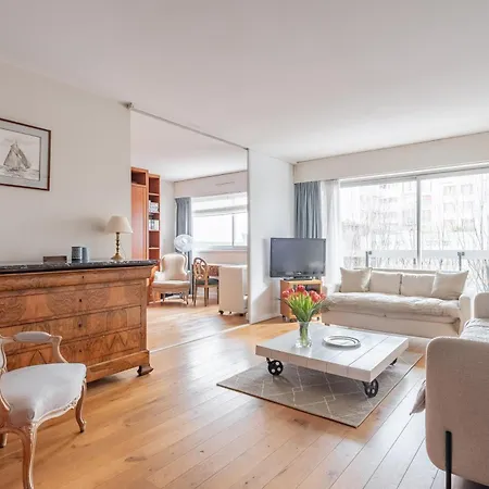 Veeve - Parkside Grace Parigi